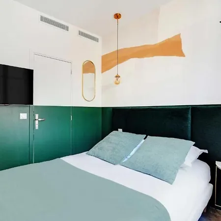 Charming Studio With Ac - Near Montmartre Appartamento Parigi